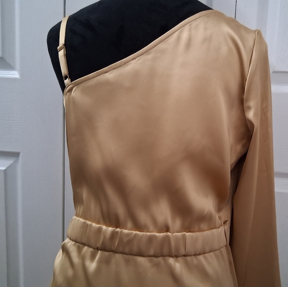 Designer Making The Cut Satin Midi Dress    Size M - Picture 7 of 14